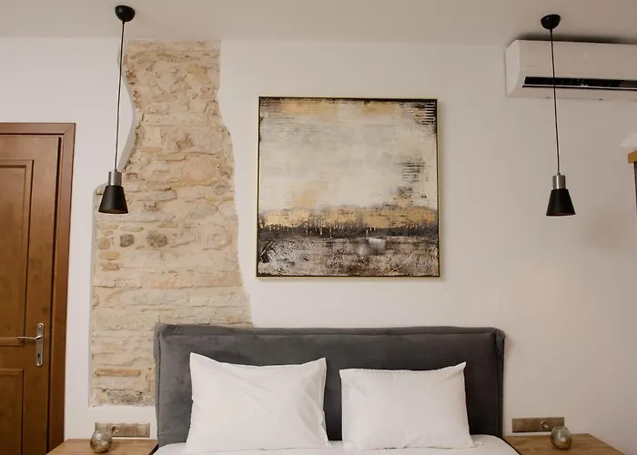 Curcumelli Luxury Suites - Πορτονι 1